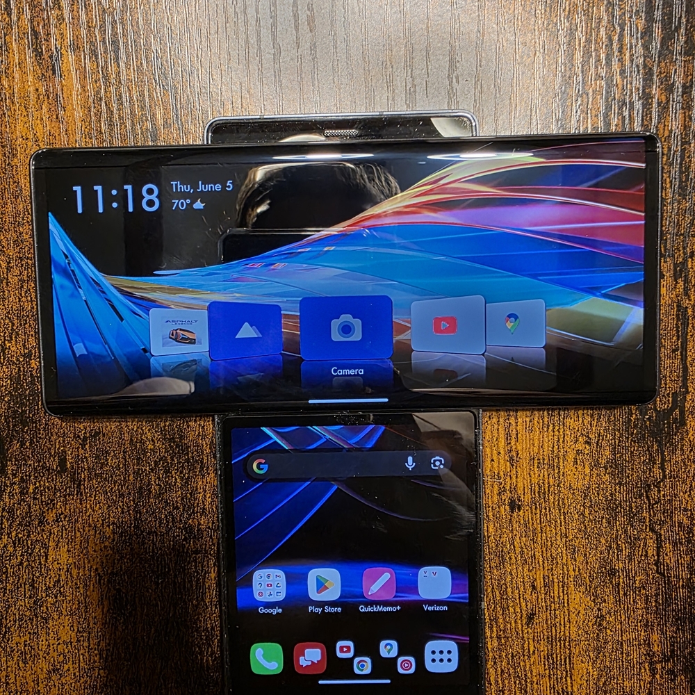 LG Dual-Screen Smartphone - Black